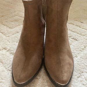 issla western bootie